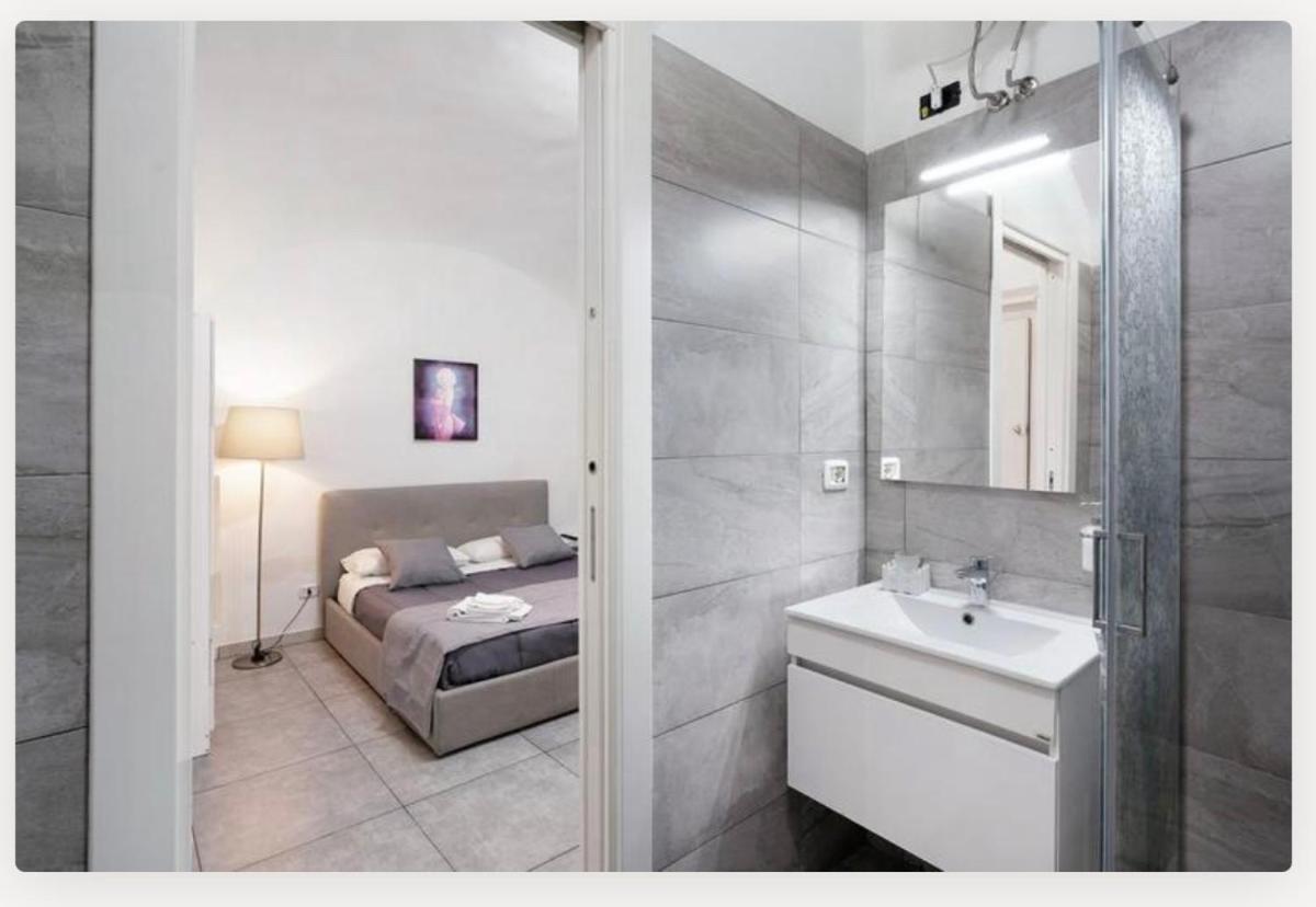 Holiday Home Tarsia Vicino Piazza Dante - Toledo Naples Luaran gambar